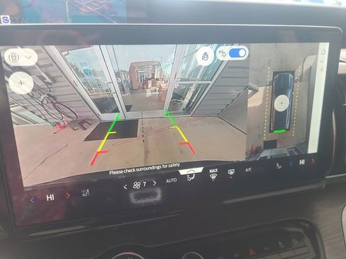 New 2026 Ford Expedition Platinum image 13