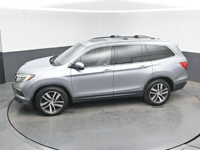 Used 2018 Honda Pilot Elite image 38