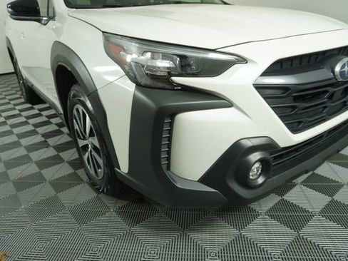 Certified 2025 Subaru Outback Premium image 10