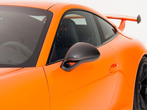 Used 2018 Porsche 911 GT3 RWD image 62