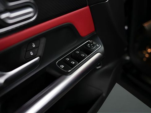 Used 2023 Mercedes-Benz GLA 250 4MATIC image 44