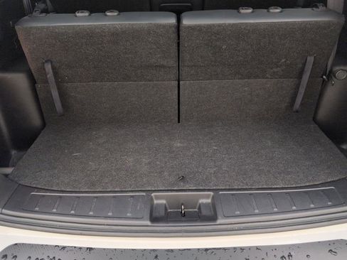 Used 2022 Mitsubishi Outlander SE image 24