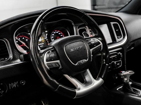 Used 2016 Dodge Charger SRT w/ Harman/Kardon Audio Group RWD image 21