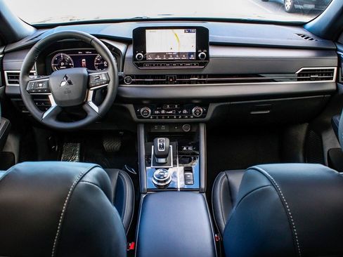 New 2025 Mitsubishi Outlander SEL Black Edition image 37