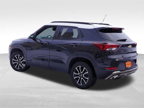 Certified 2023 Chevrolet TrailBlazer ACTIV image 9