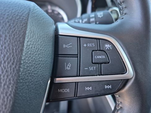 Certified 2025 Toyota Highlander XLE AWD/4WD image 28