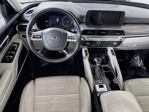 Used 2020 Kia Telluride SX w/ SX Prestige Package AWD/4WD image 2
