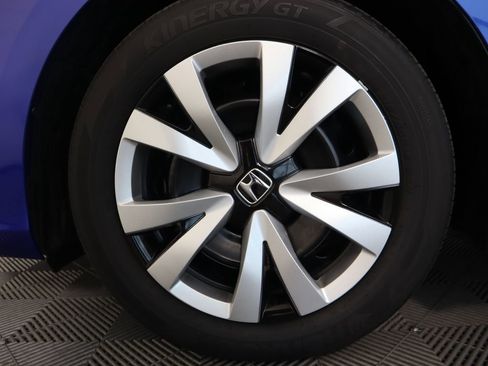 Certified 2023 Honda Civic LX image 32