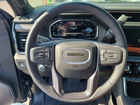 New 2025 GMC Sierra 3500 Denali Ultimate image 26