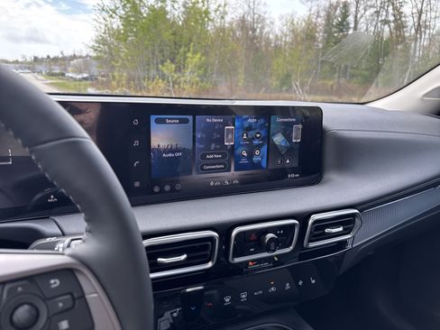New 2026 Nissan Sentra SV FWD image 23