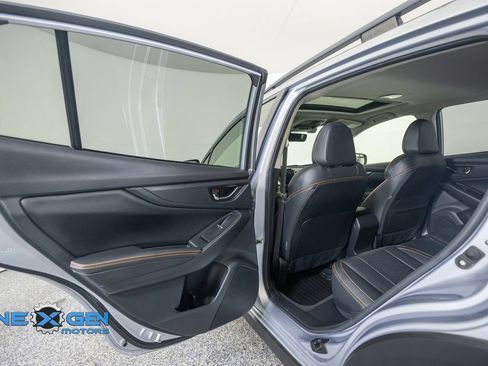 Used 2019 Subaru Crosstrek 2.0i Limited w/ Moonroof Package w/Navigation AWD/4WD image 25