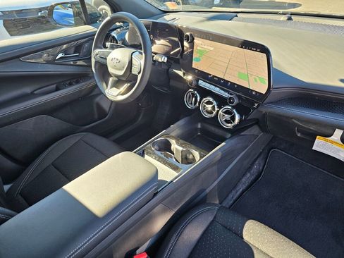 New 2025 Chevrolet Blazer EV LT w/ Midnight/Sport Edition image 27