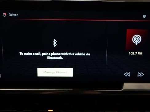 Used 2022 GMC Sierra 1500 SLT w/ SLT Convenience Package image 26