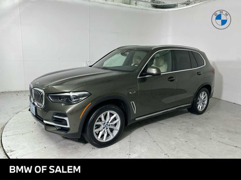 Used 2022 BMW X5 xDrive45e w/ Climate Comfort Package image 1