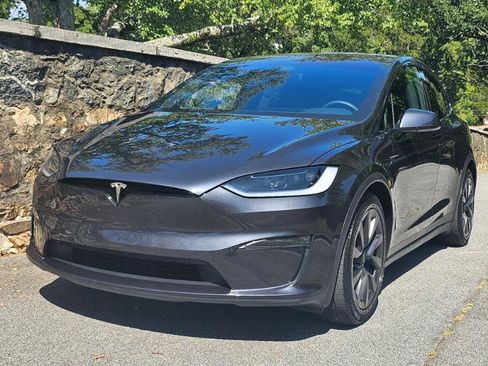 Used 2024 Tesla Model X AWD/4WD image 14