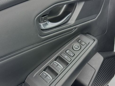 Certified 2023 Honda Accord EX image 17