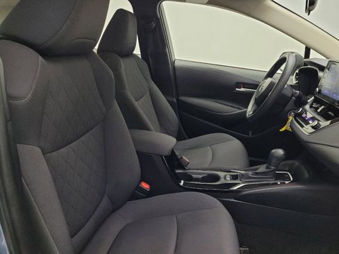 Used 2021 Toyota Corolla LE w/ Carpet Mat Package (TMS) image 21
