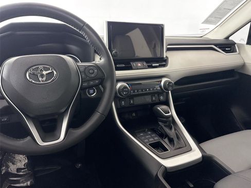 Certified 2025 Toyota RAV4 XLE Premium image 33
