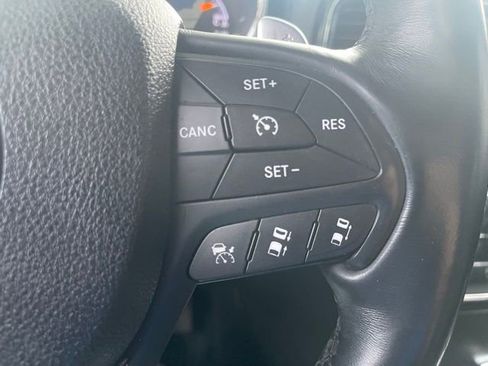 Used 2015 Jeep Grand Cherokee High Altitude AWD/4WD image 17
