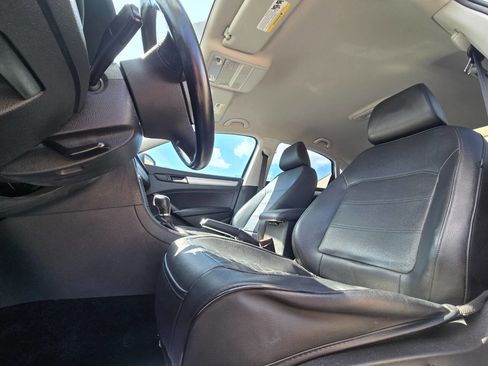Used 2013 Volkswagen Passat 2.5 SE image 22