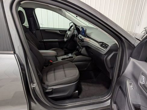 Used 2025 Ford Escape Active image 27