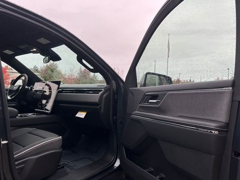 New 2026 GMC Sierra EV Elevation image 11