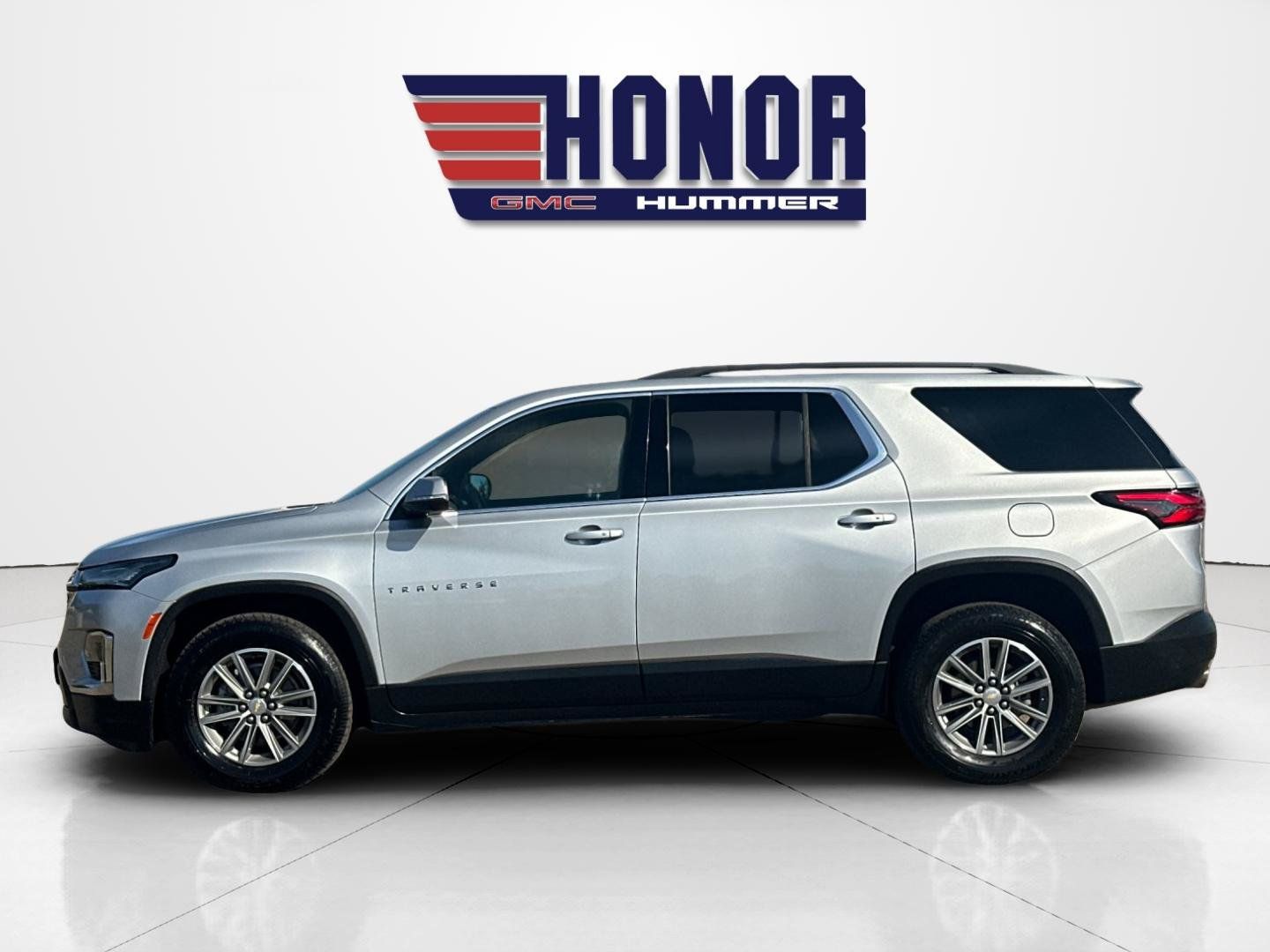 Used 2022 Chevrolet Traverse LT FWD image 7