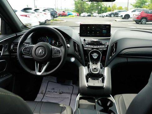 Used 2026 Acura RDX SH-AWD image 33