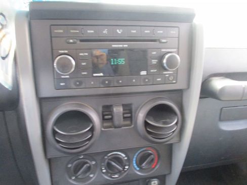 Used 2007 Jeep Wrangler X image 10