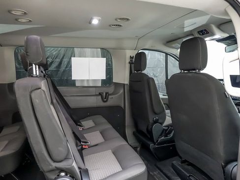 Used 2023 Ford Transit 350 XLT image 19