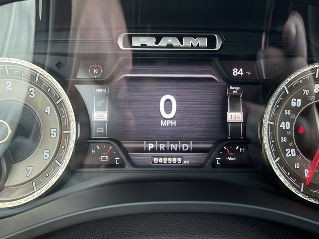 Used 2022 RAM 1500 Limited AWD/4WD image 15