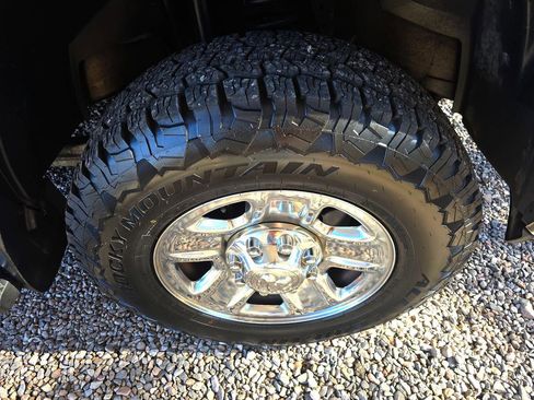 Used 2015 RAM 2500 Tradesman w/ Chrome Appearance Group image 37