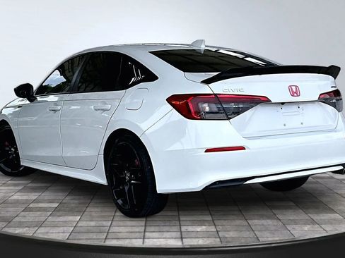 Used 2022 Honda Civic Sport image 4