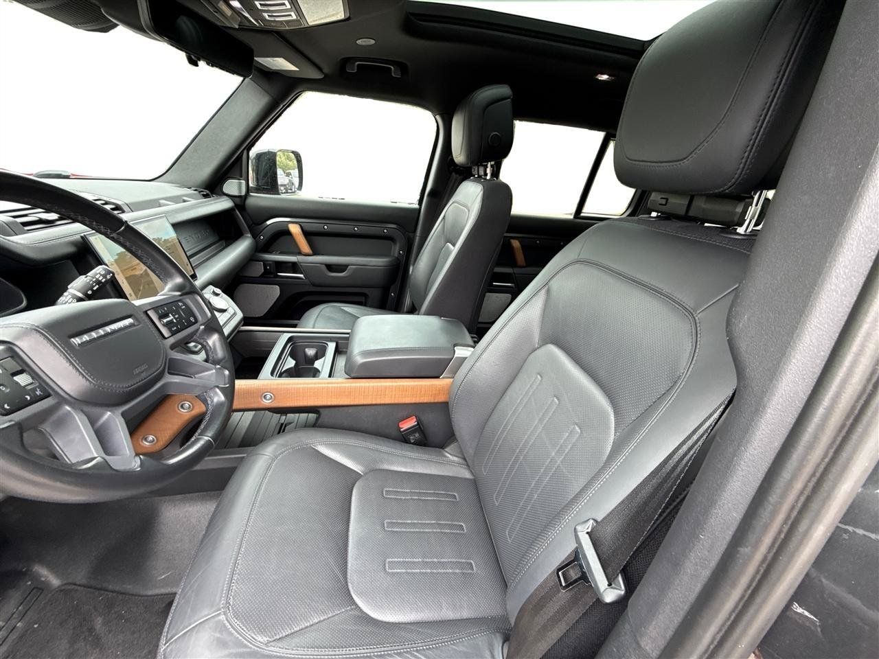 Used 2023 Land Rover Defender 130 X AWD/4WD image 14