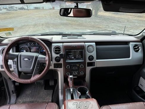 Used 2014 Ford F150 King Ranch w/ King Ranch Luxury Package image 9