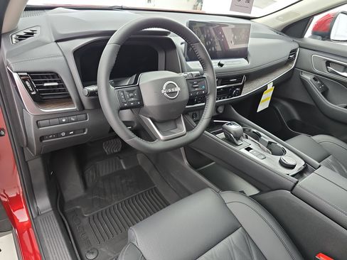 New 2026 Nissan Rogue Platinum w/ Platinum Premium Package image 16