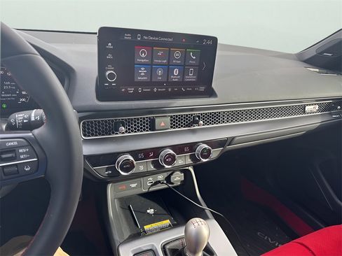 Used 2025 Honda Civic Type R image 7