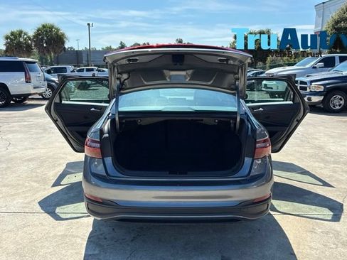 Used 2025 Volkswagen Jetta Sport FWD image 14