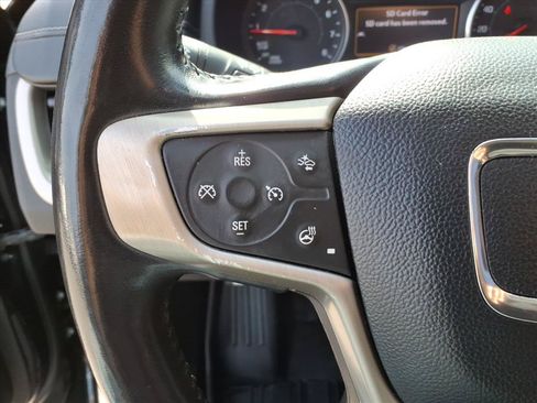 Used 2020 GMC Terrain Denali w/ Denali Premium Package FWD image 19