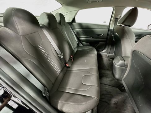 Used 2023 Hyundai Elantra SEL w/ Convenience Package FWD image 26