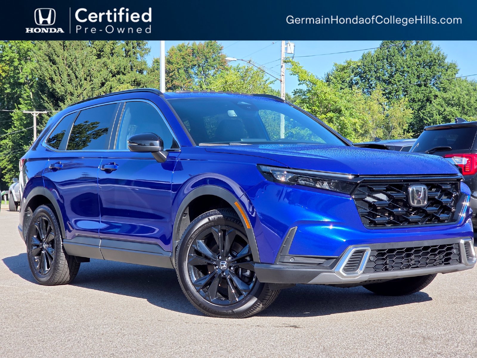 Used 2023 Honda CR-V Sport Touring image 5