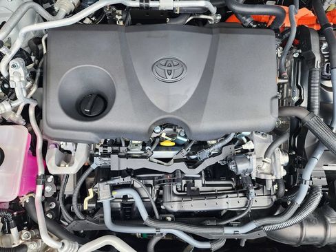 Used 2024 Toyota RAV4 XSE AWD/4WD image 25