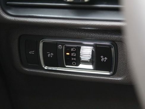 Certified 2023 Lincoln Corsair AWD w/ Equipment Group 101A image 20