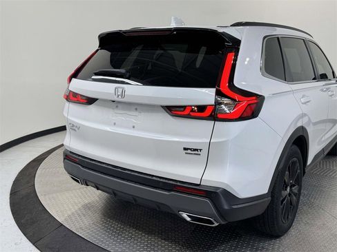 Used 2024 Honda CR-V Sport Touring image 8