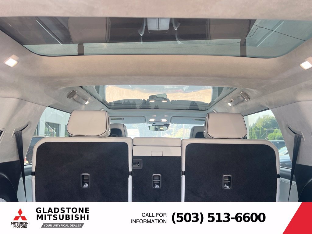 Used 2023 Rivian R1S Adventure Quad AWD/4WD image 8