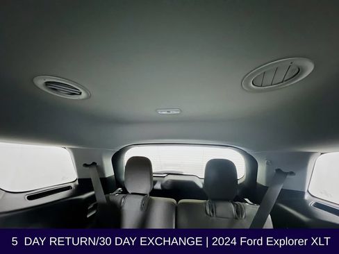 Certified 2024 Ford Explorer XLT AWD/4WD image 38
