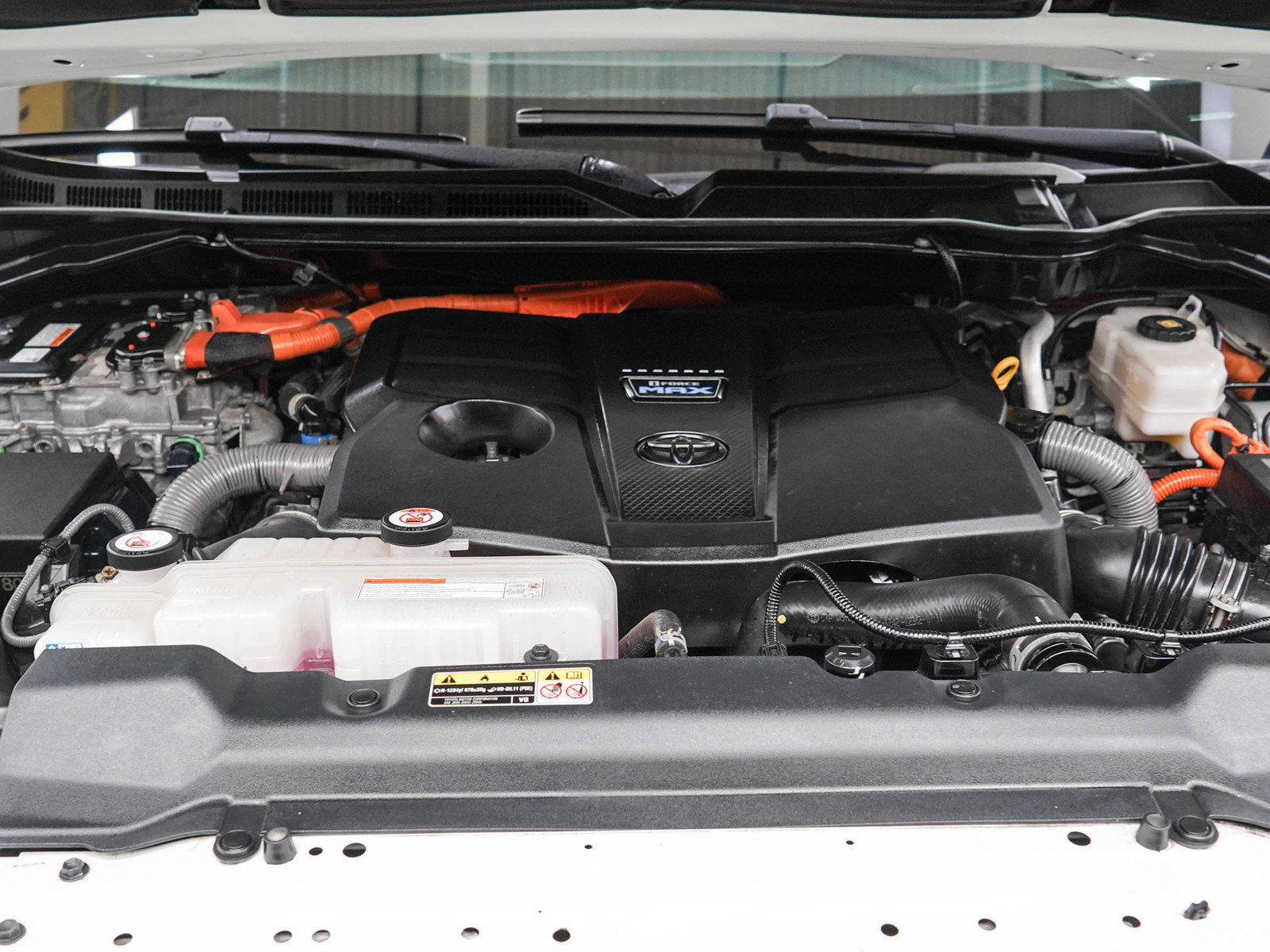 Used 2022 Toyota Tundra Platinum AWD/4WD image 33