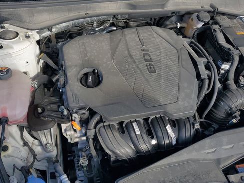 Used 2023 Hyundai Sonata SEL image 11