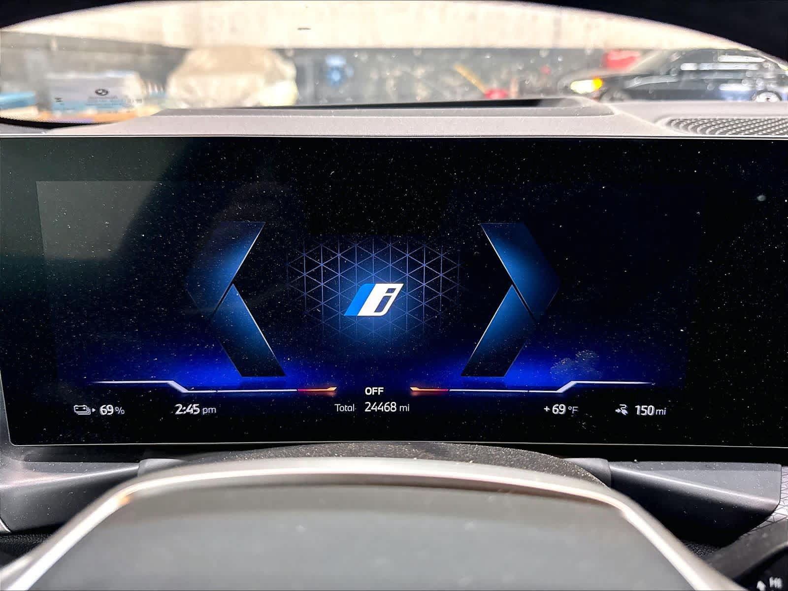Used 2025 BMW i4 eDrive40 w/ Premium Package RWD image 23