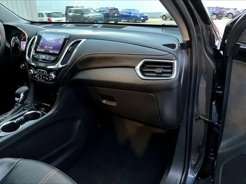 Certified 2022 Chevrolet Equinox Premier image 13